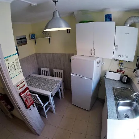 Surf Private 1 * Peniche